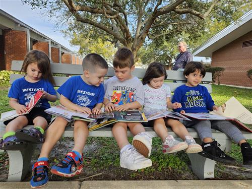 kids reading books