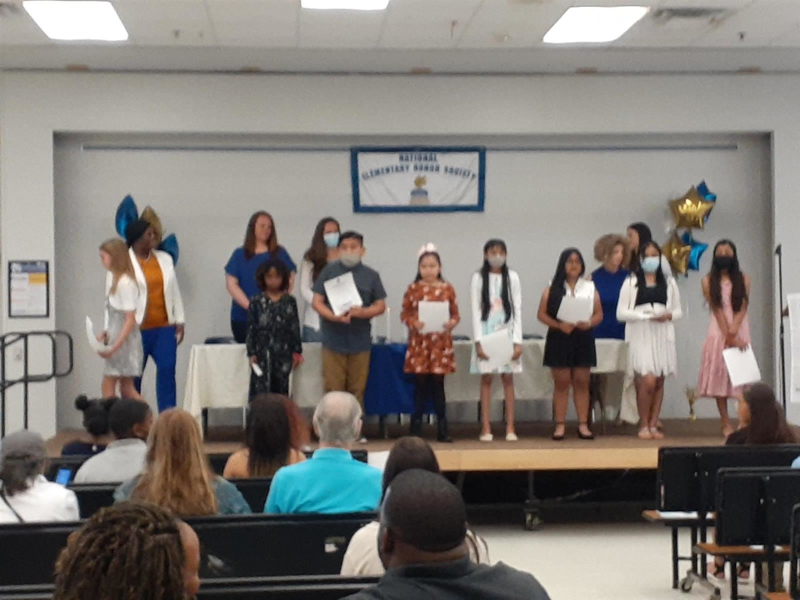 2021-2022 NEH2021-2022 NEHS - 5th graders who have been in NEHS for two yeS - 5th graders who have been in NEHS for two years