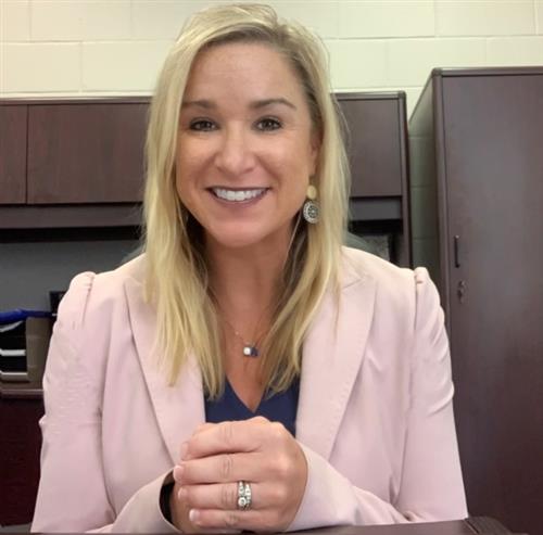 Kristy Therrien, Principal