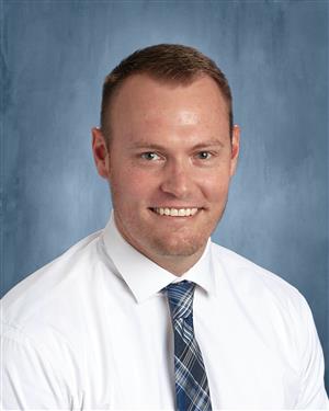 Casey Maker, Principal