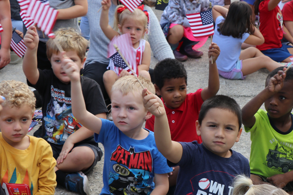 Seminole Middle students welcomed the Veterans to their Veterans Day Celebration.