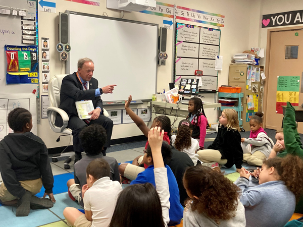 PCS Superintendent, Dr. Grego, reads to 2nd graders at Sandy Lane Elementary for Read Across America day.