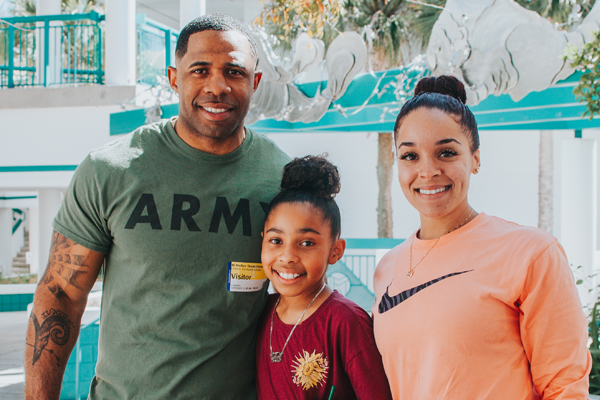 What started as a regular lunch period for McMullen-Booth Elementary 5th grader Cailani Martinez quickly turned to joy when her father, Army staff sergeant Cedric Goins, surprised her after being deployed to Syria for the last 9 months. 