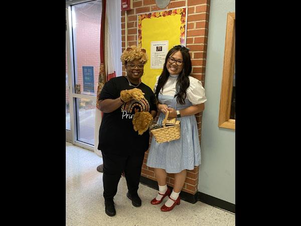 Ridgcrest Elementary administration dressed-up as the cast of the Wizard of Oz.