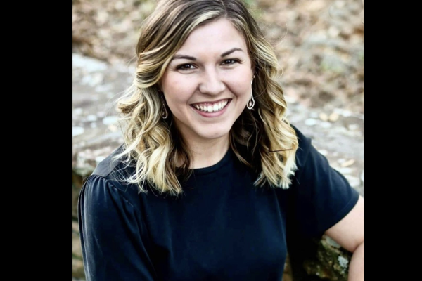 Dunedin High School Choral Teacher, Cara-lyn Mullholand-Butcher received the Lindsay Keller Rising Star Award for the Florida Vocal Association. 