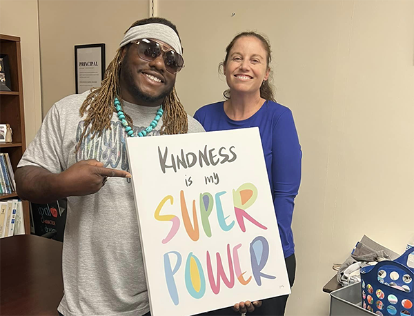 Educational Rap Artist Corey Thornton visited staff and students at Walsingham Elementary School.