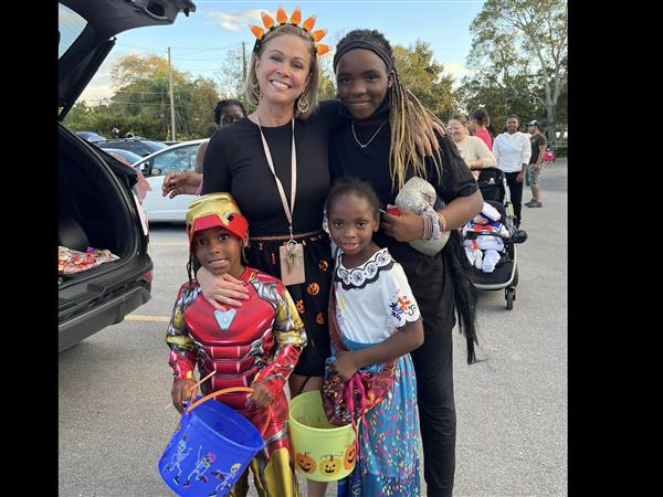 Kings Highway Elementary held a trunk or treat in the school parking lot.