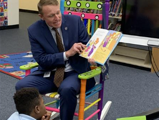 Superintendent Hendrick Reading
