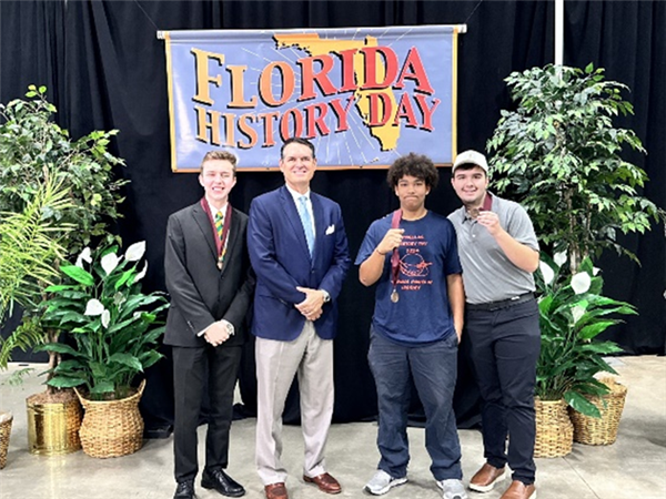 Seminole High School students won the African American Heritage Award at Florida History Day.