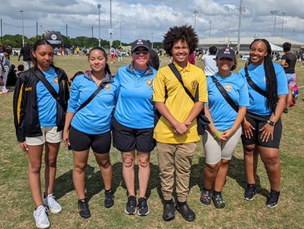 Lakewood High ALMA Student Athletic Trainers  volunteered at the NFLPA Sandlot 7v7 Tournament where they received numerous compliments from the NFLPA staff, coaches, athletes and parents.