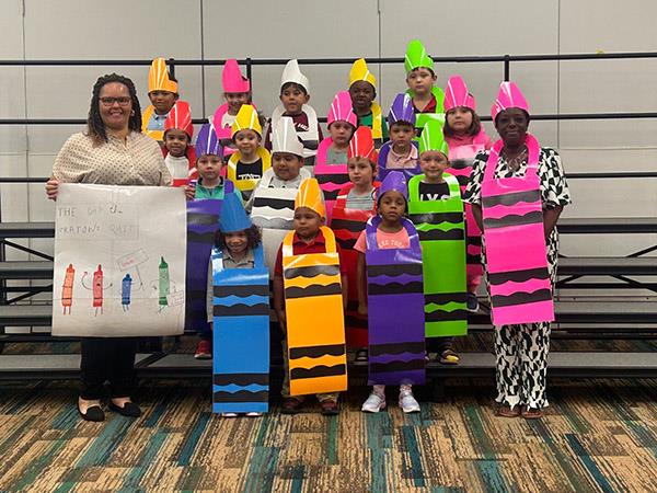 Ms. Feazell’s VPK had the opportunity to learn to take care of things they own, how every crayon represents diversity and how each and one of their classmates is important