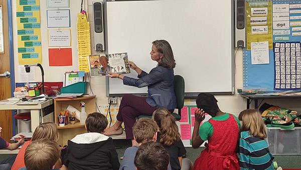 For Literacy week Laura Hine visited San Jose Elementary and read to fourth grade students.